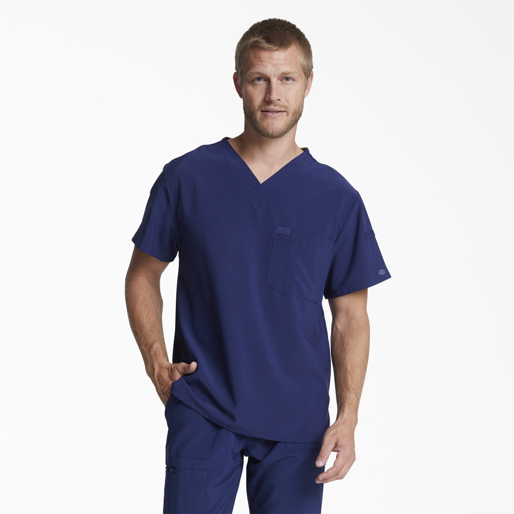 Men's EDS Essentials Tuckable V-Neck Scrub Top