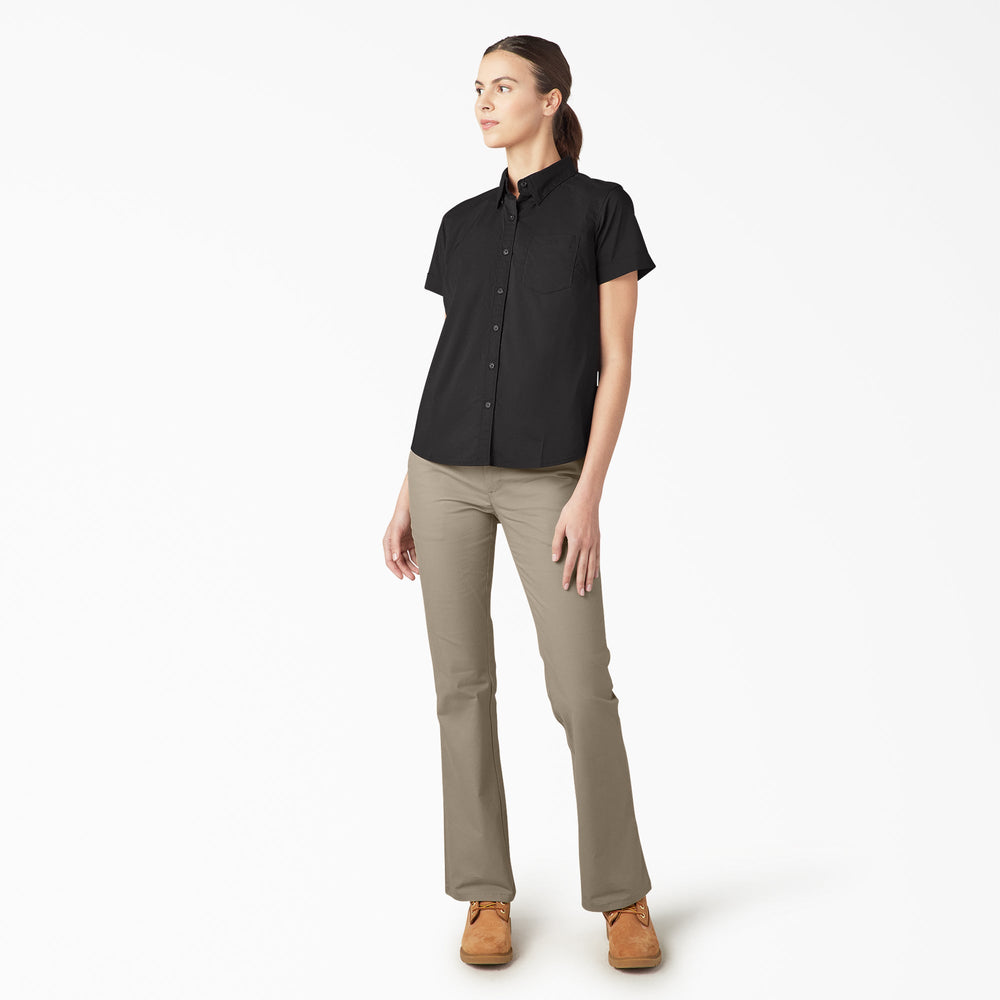 Women’s Button-Up Shirt