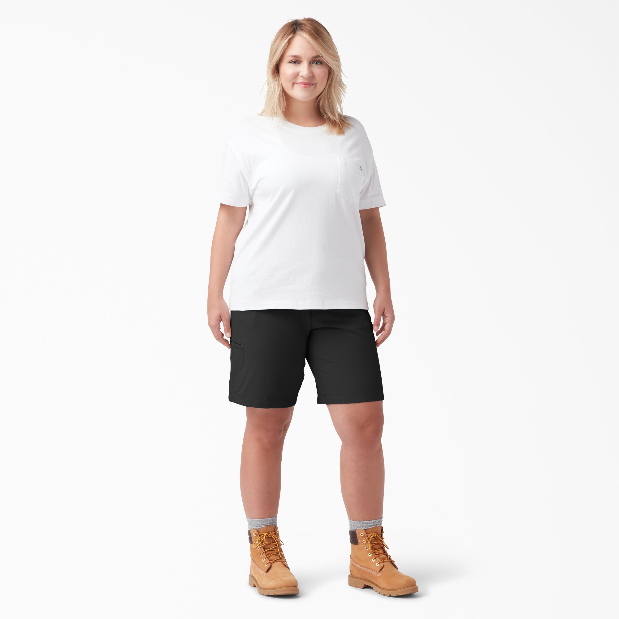 9" Women's Plus Cooling Relaxed Fit Shorts
