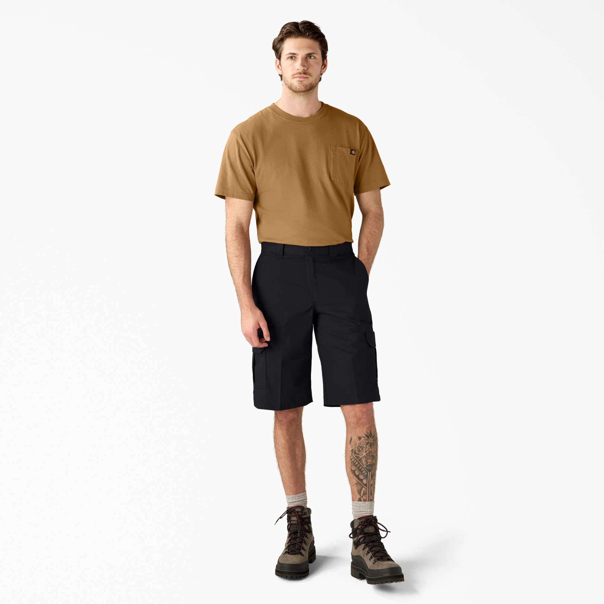 13" FLEX Relaxed Fit Cargo Shorts