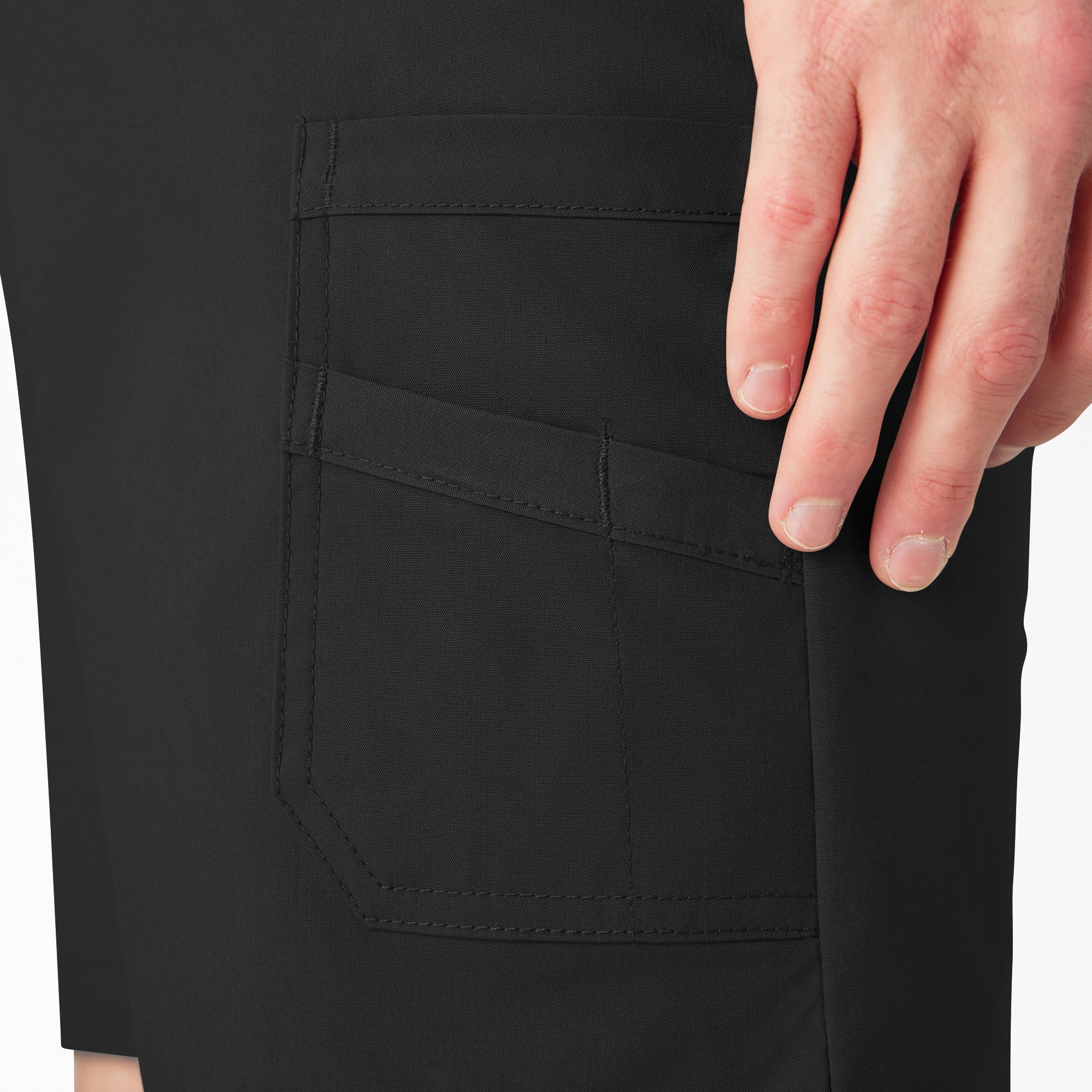 11" FLEX Cooling Regular Fit Utility Shorts